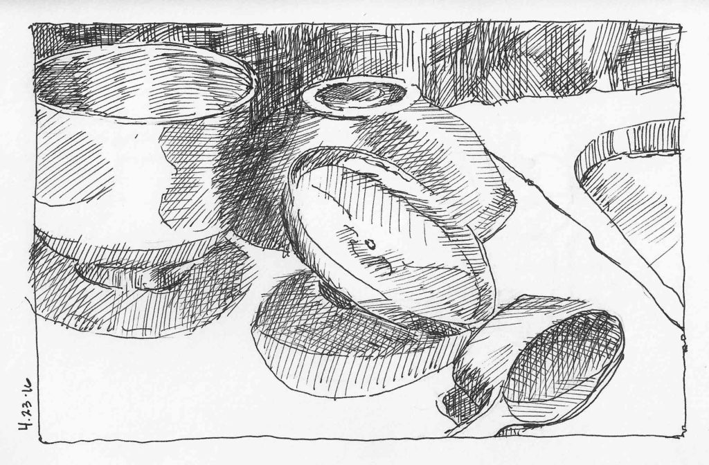 2-Bowls,-A-Lid-and-a-Measuring-Cup