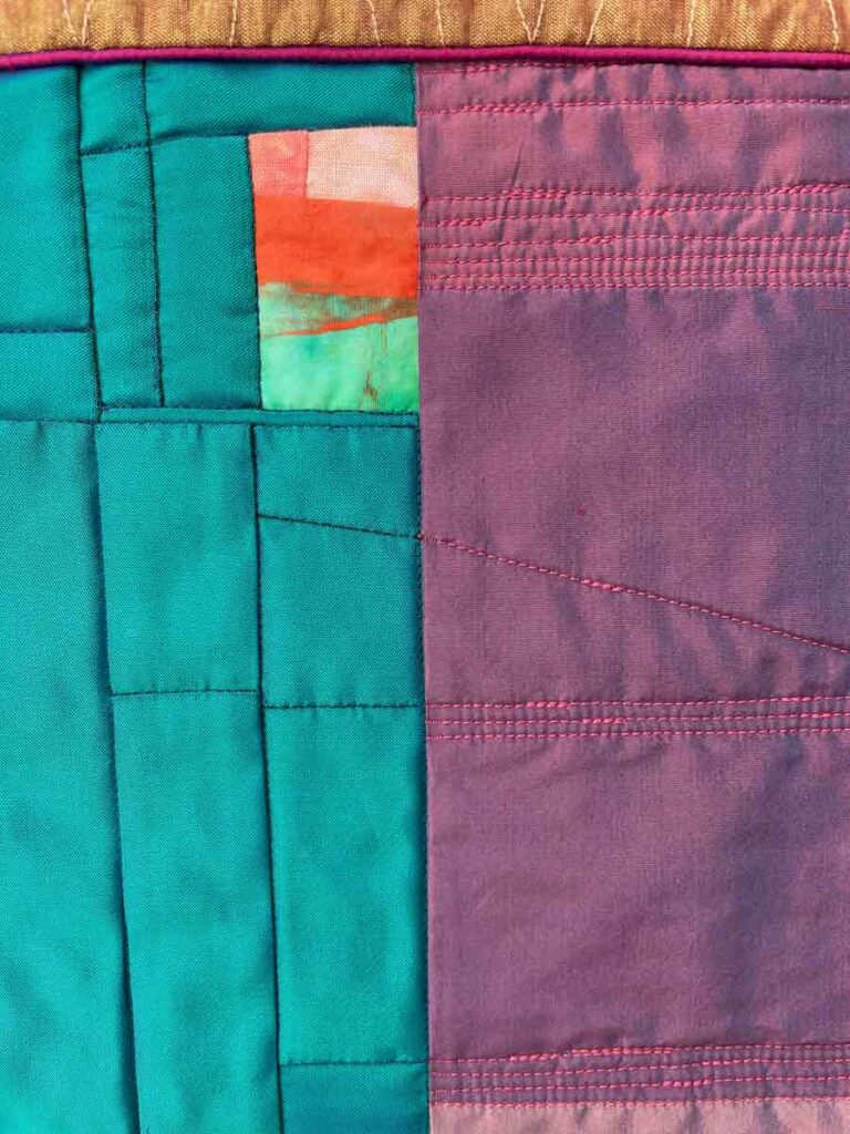 Compartmentalized detail quilt